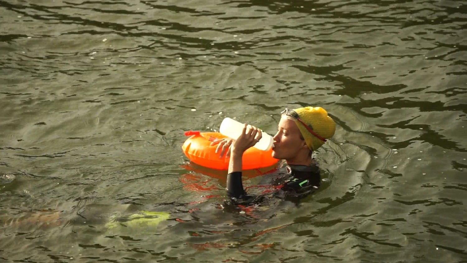 Swim Secure Hydration Float 5 Swim Secure Hydration Float - Image 5